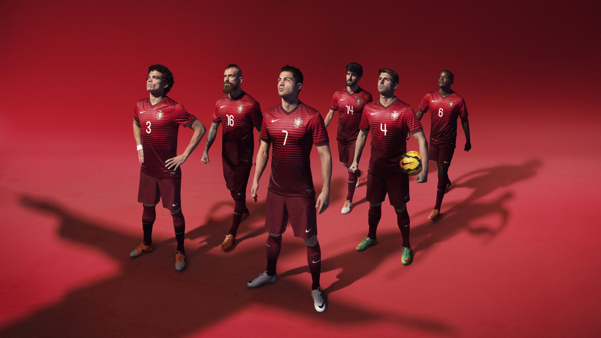 行业联盟合作不断拓展,推动青少年足球共赢多赢局面,青少年足球俱乐部发展现状